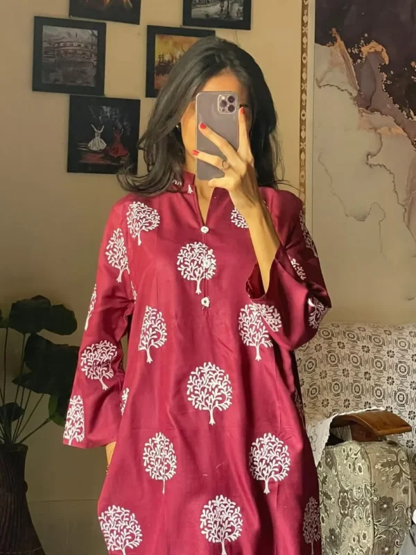 New Leaf Print 2-Piece Stitched Linen Suit for Women – Stylish & Comfortable Dress for Girls - Image 2